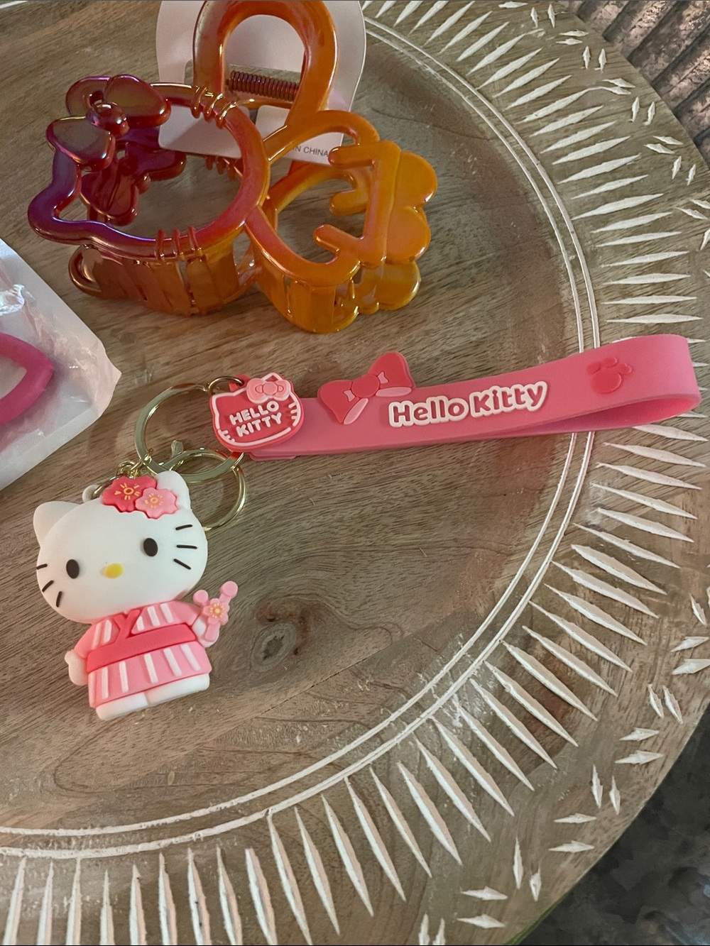 Hello Kitty Bundle - Picture 3 of 4